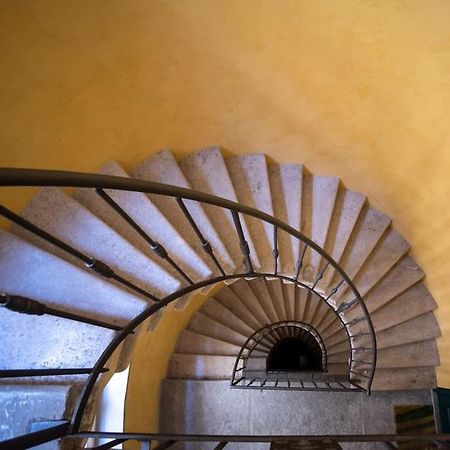Torretta10 - Studio Apartment Trieste Bagian luar foto